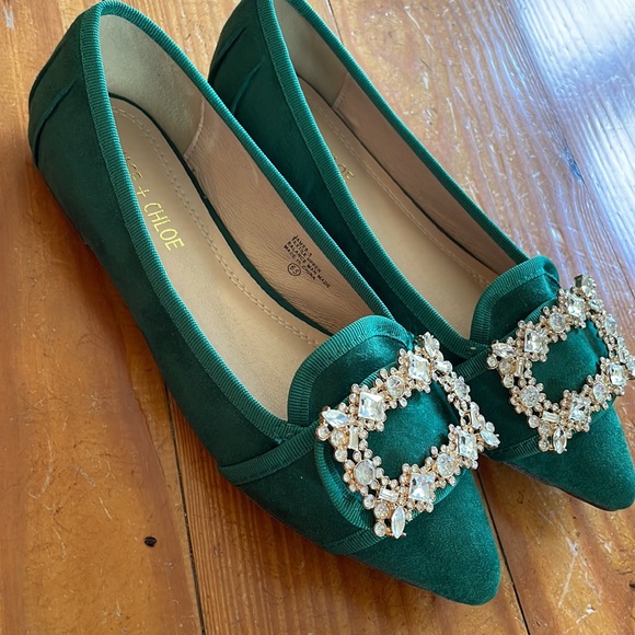 SUEDE CHASE + CHLOE VANDERPUMP EMBELLISHED FLATS NEW - Picture 3 of 3
